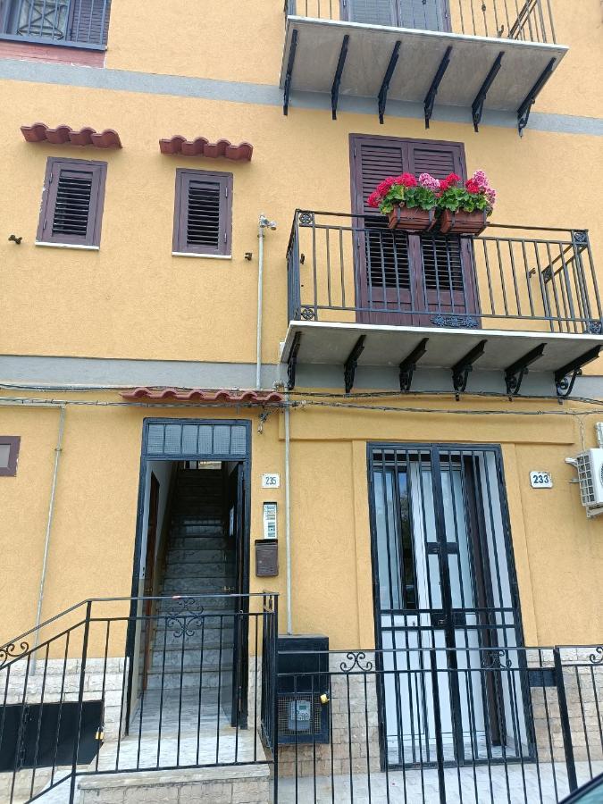 Ferienwohnung Nonno Pino Palermo Exterior foto